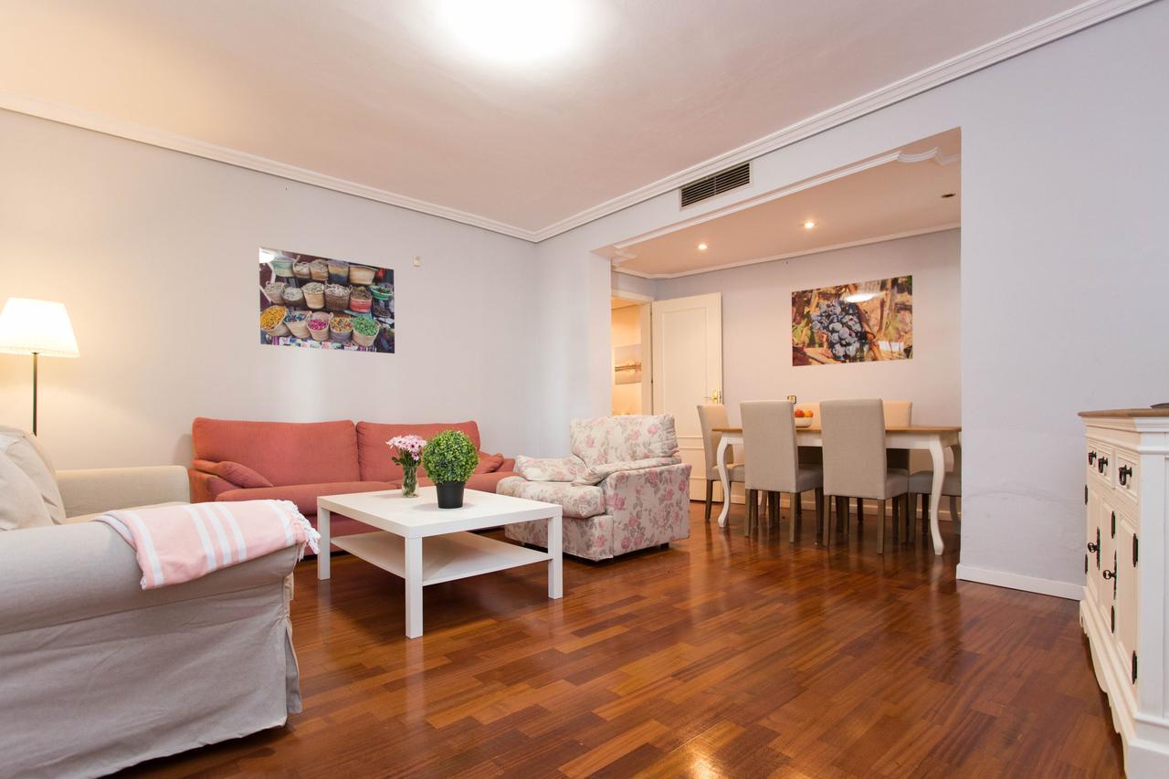 Svq Apartments - Patio Santa Cruz إشبيلية المظهر الخارجي الصورة