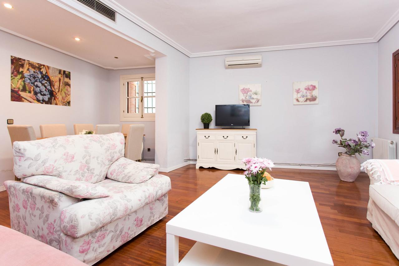 Svq Apartments - Patio Santa Cruz إشبيلية المظهر الخارجي الصورة