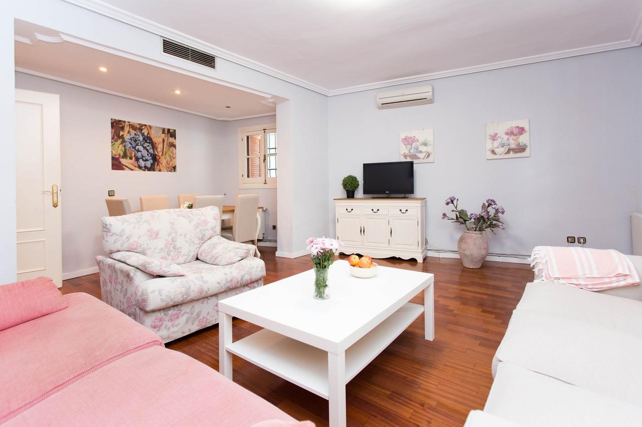 Svq Apartments - Patio Santa Cruz إشبيلية المظهر الخارجي الصورة